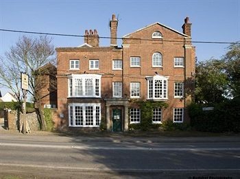 The Crown House Hotel (Cambridge)