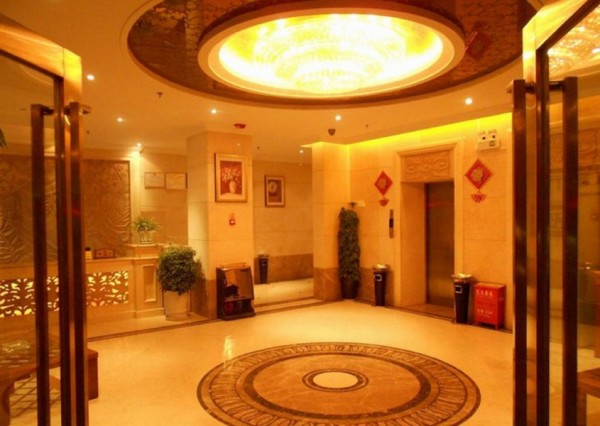 Sunny Hotel (Qiannan)