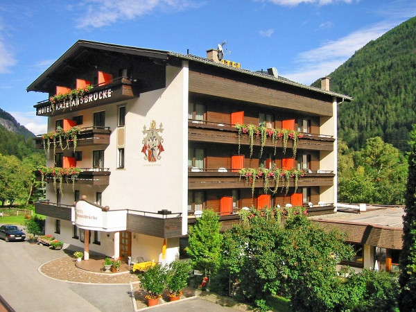 Hotel Kajetansbrücke (Pfunds)