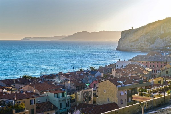 Hotel Deutsche Familien (Finale Ligure)