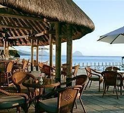 Hotel LA PIROGUE (Mauritius)