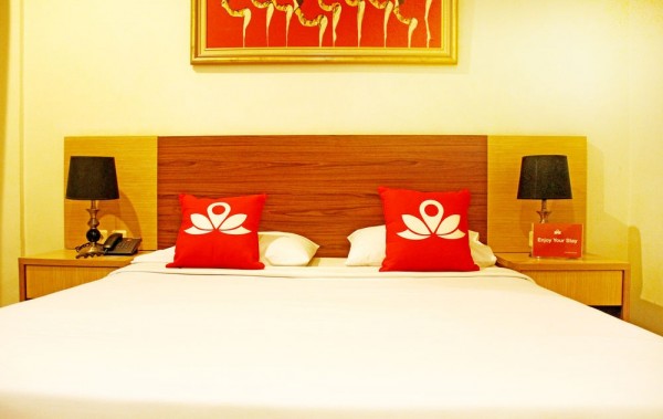 Hotel ZEN Rooms Riau Martadinata (Bandung)