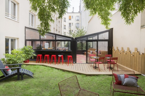 Hotel Izzy (Issy-les-Moulineaux)