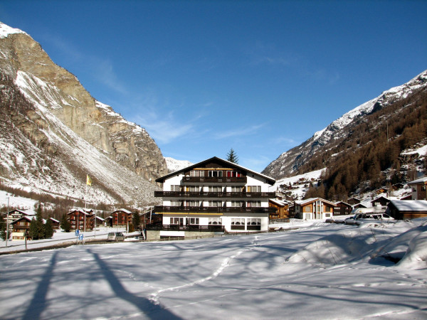 Matterhorn Golf Hotel (Randa)