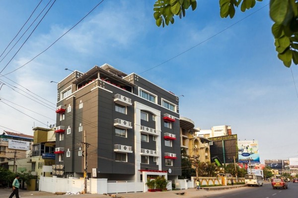 Hotel OYO Townhouse Koramangala Sony Signal (Bangalore)