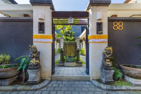 Hotel RedDoorz @ Batur Sari Sanur (Denpasar)