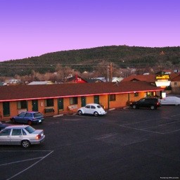 THE WESTERNER MOTEL (Williams)