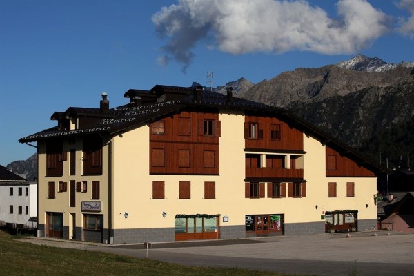 Hotel Residence Redivalle (Ponte di Legno)