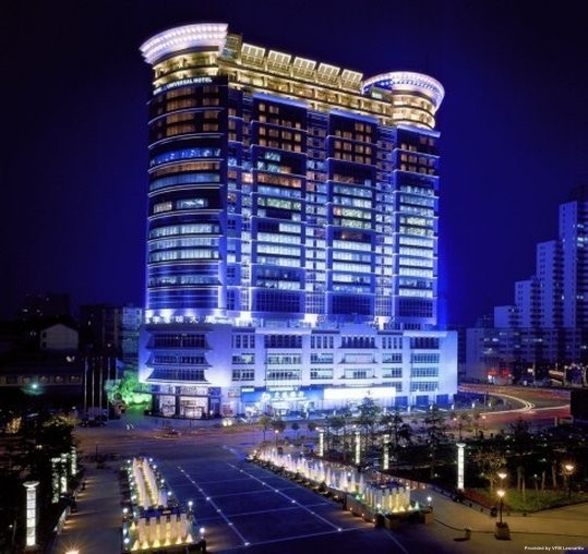 SUNING UNIVERSAL HOTEL ALL-SUITES (Nanjing)