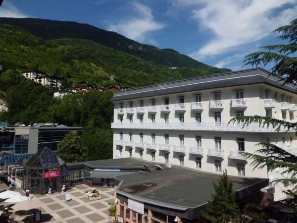 Hotel Le Grand Chalet (Brides-les-Bains)