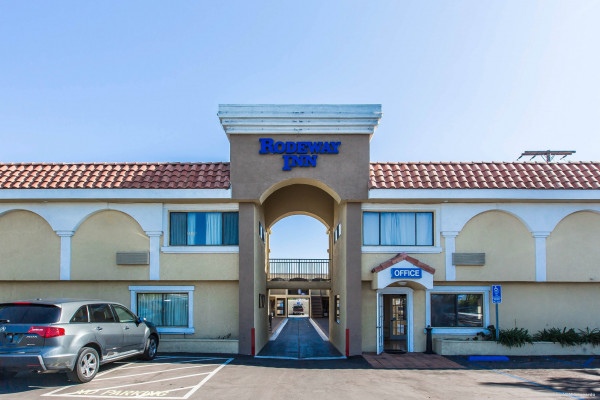 Rodeway Inn & Suites Inglewood