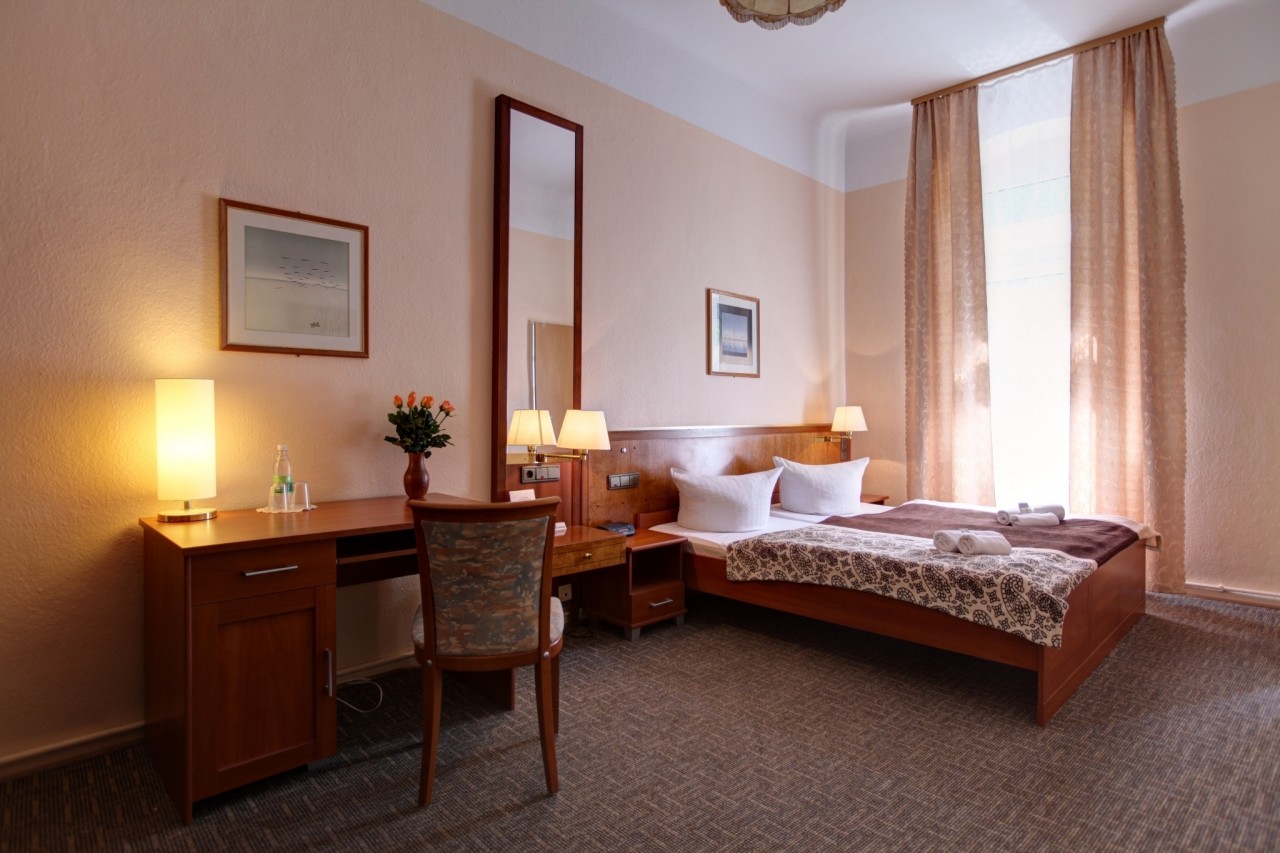 Arche Pension Berlin Great prices at HOTEL INFO