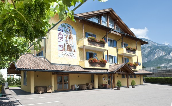 Hotel La Vigna (San Michele all'Adige)