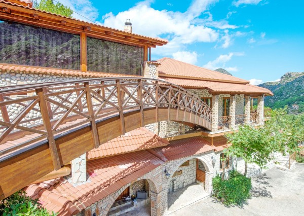 Oneiro Resort (Kalavryta)