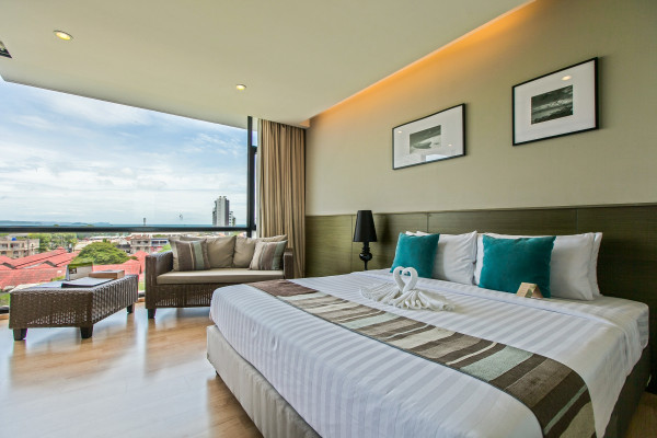 Altera Hotel and Residence by At Mind (Pattaya)