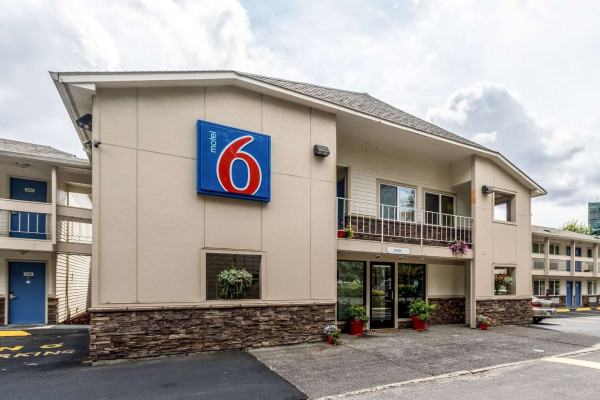 Motel 6 McMinnville